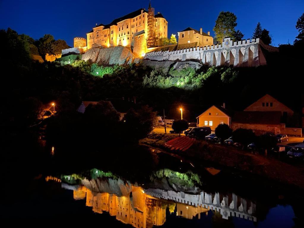 Penzion Na Zastávce Cesky Sternberk Exteriér fotografie